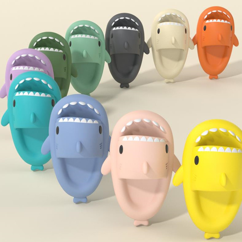 New Men and Women Summer Slippers Lovely Shark Shape Slides Outdoor Women Shoes Flip Flops Lightweight Open Toe Beach Pool Slides Sandals Shark Shower Slipper