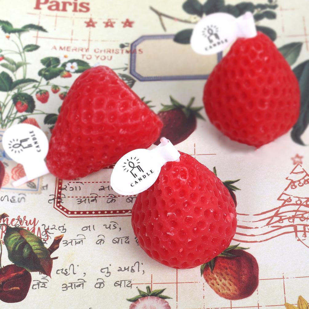 1PC/4PCS Strawberry Decorative Aromatic Candles Strawberry Shaped Scented Candle Mini Soy Wax Candle Small Scented Candle Wax Decorative Candle for Bedroom Bathroom Decoration Parties Soy Wax Scented Candle For Birthday Wedding Candle