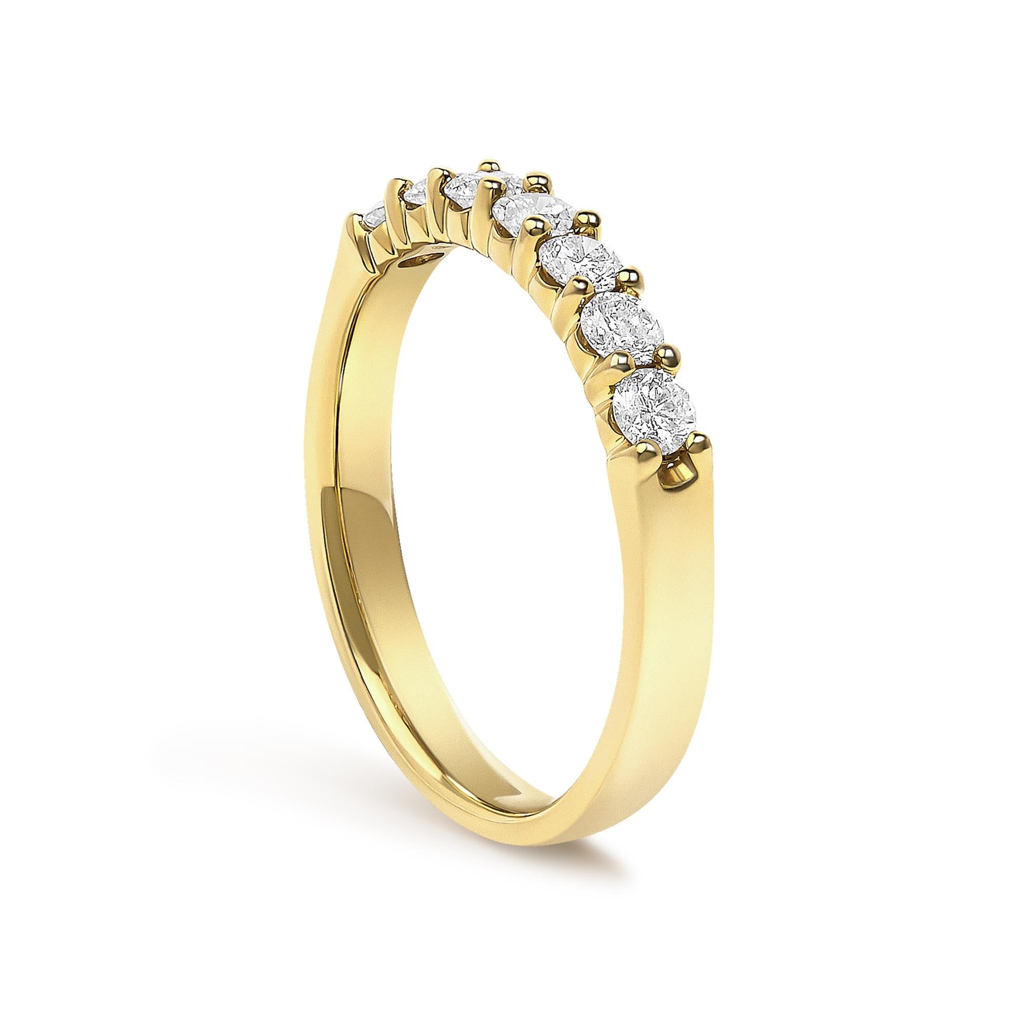 14K Gold Diamond Band Ring with 7 Stones