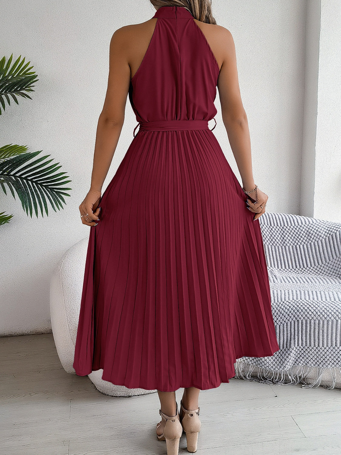 Cute Pink Sleeveless Midi Dress Elegant & Flowy Girls Dress Beautiful Design