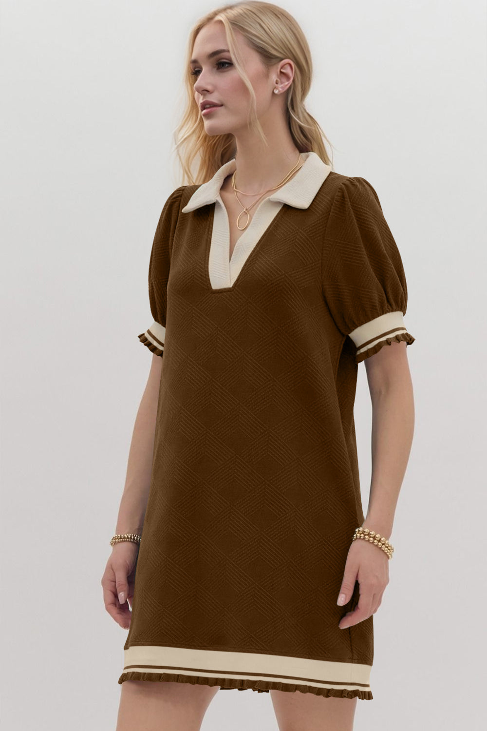 Trendy Contrast Short Sleeve Mini Dress Soft & Comfortable Casual Dress for Women by Stevvex