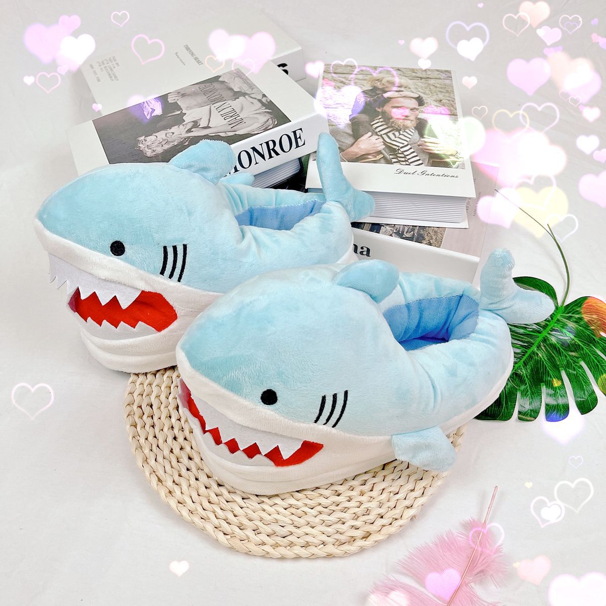 Warm Shark Womens Home Slippers Fashion Plush Winter Funny Elegant Women Slippers Cute Cartoon Shark Indoor Warm Home Cotton Slippers