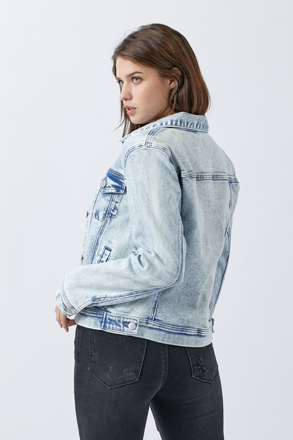 Button Up Washed Jacket Blue Classic Buttoned Jacket With Pocket Detail For Women by Stevvex