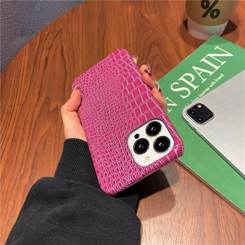Genuine Leather Case for iPhone 13 Pro Classic Pattern Real Leather Full Coverage High-end Luxury Glossy Leather Couple Soft Case For iPhone 14 11 12 13 Pro Max 7 8 Plus 2 iPhone Cover by Stevvex