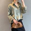 A white shirt for women's autumn and winter, with a unique design sense, is a versatile, retro, Hong Kong-style, elegant, long-s