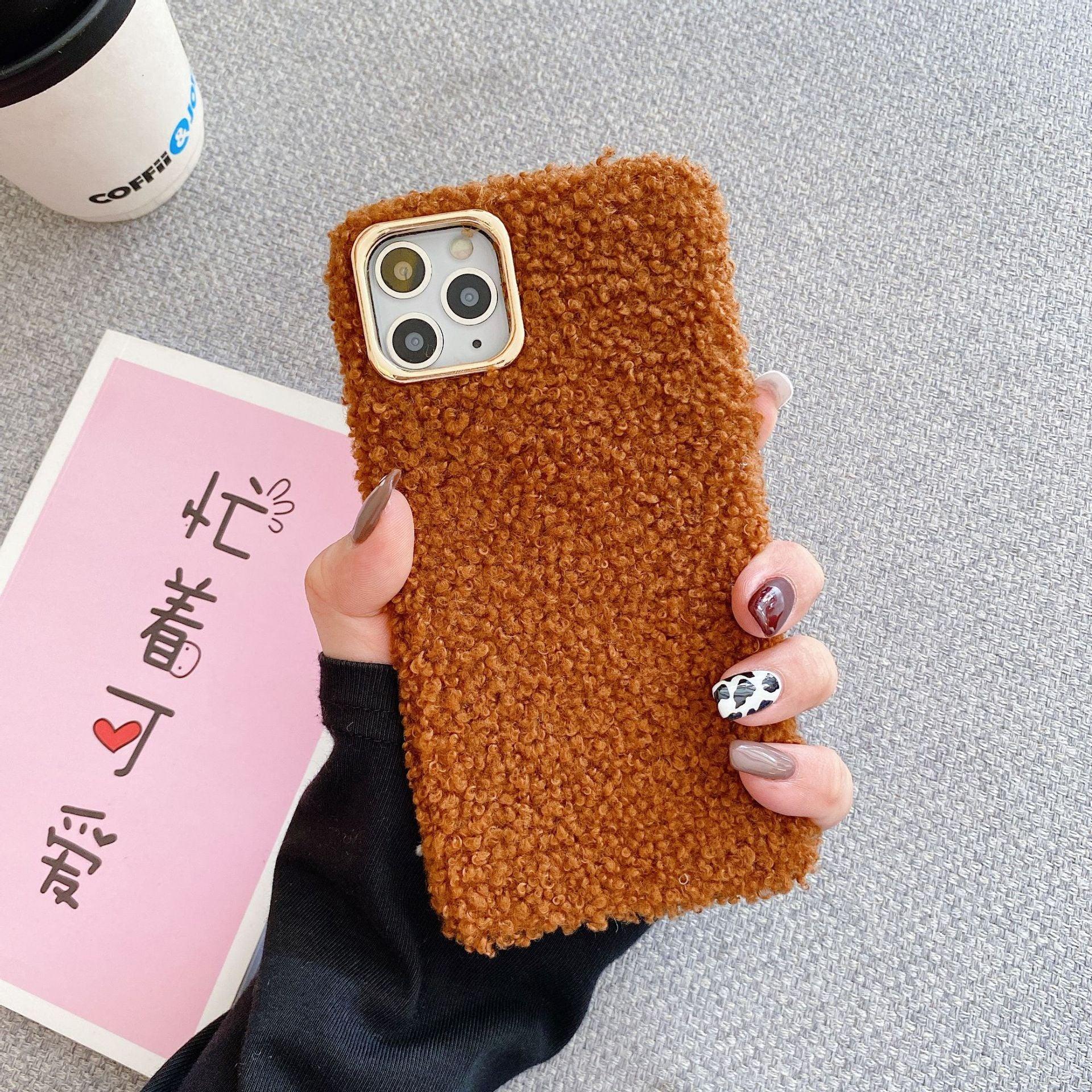 Fashion Lady Gift Case For Iphone Xs Max Xr X 11 Pro Max Se Furry Fluffy Warm Cover For Iphone 6 7 8 Plus Soft Phone Case Flexible Silicon Soft Fluffy Furry Shockproof Protective Phone Case For Iphone by Stevvex