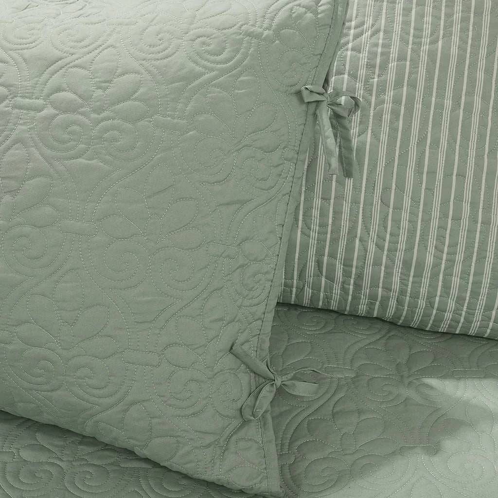 Country Cottage Daybed Cover Set in Seafoam Green