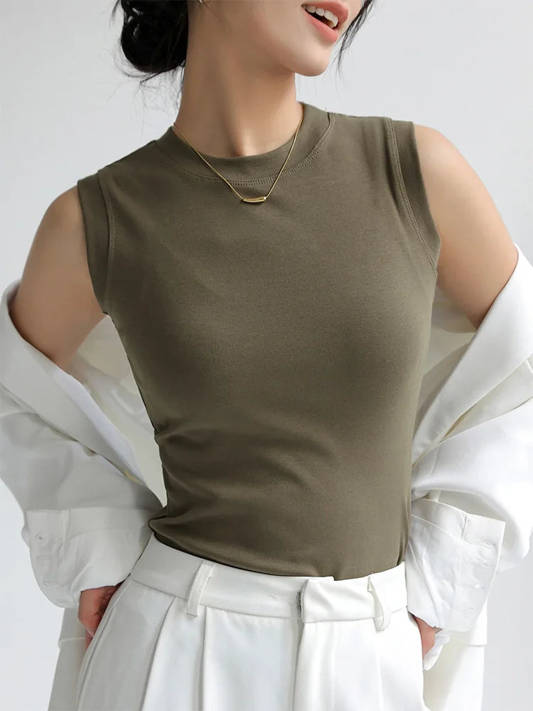 Camisole Vest for Women  Round Neck Colourful Basic Sleeveless Undershirt Tops Tees with Coverage for Side Cleavage
