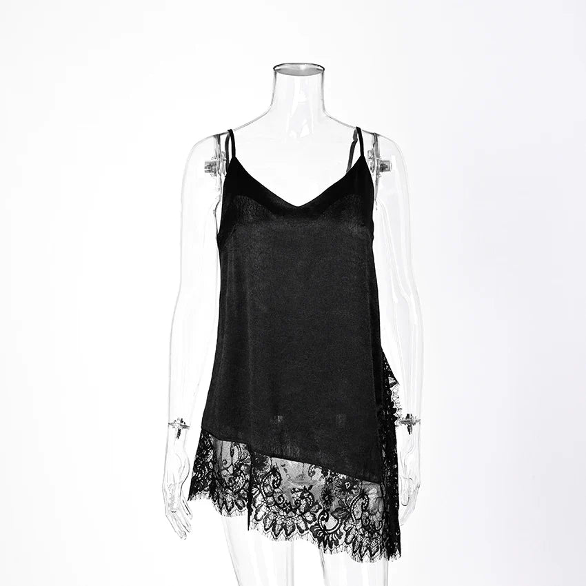 Linad Elegant Satin Apricot Spaghetti Strap Camisole Street Chic Lace Split Vest Female Casual Silk Tops Women 2025 Summer Pink