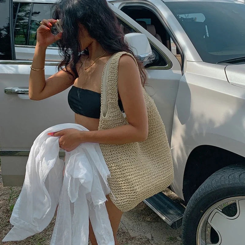 Summer Beach Resort Fashion Straw-Woven Ladies Large-Capacity Shoulder Bag WIth Hand-Woven Beach
