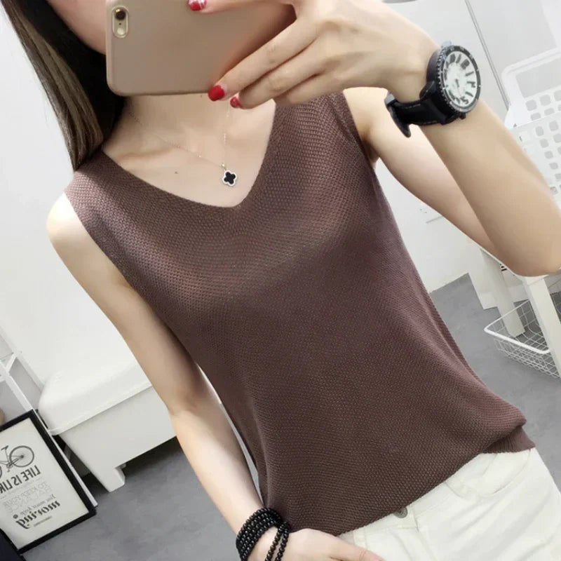 Fashion Woman Blouses 2024 V-neck Knitted Blouse Shirt Women Clothes Sleeveless Summer Blouse Women Womens Tops And Blouses C860