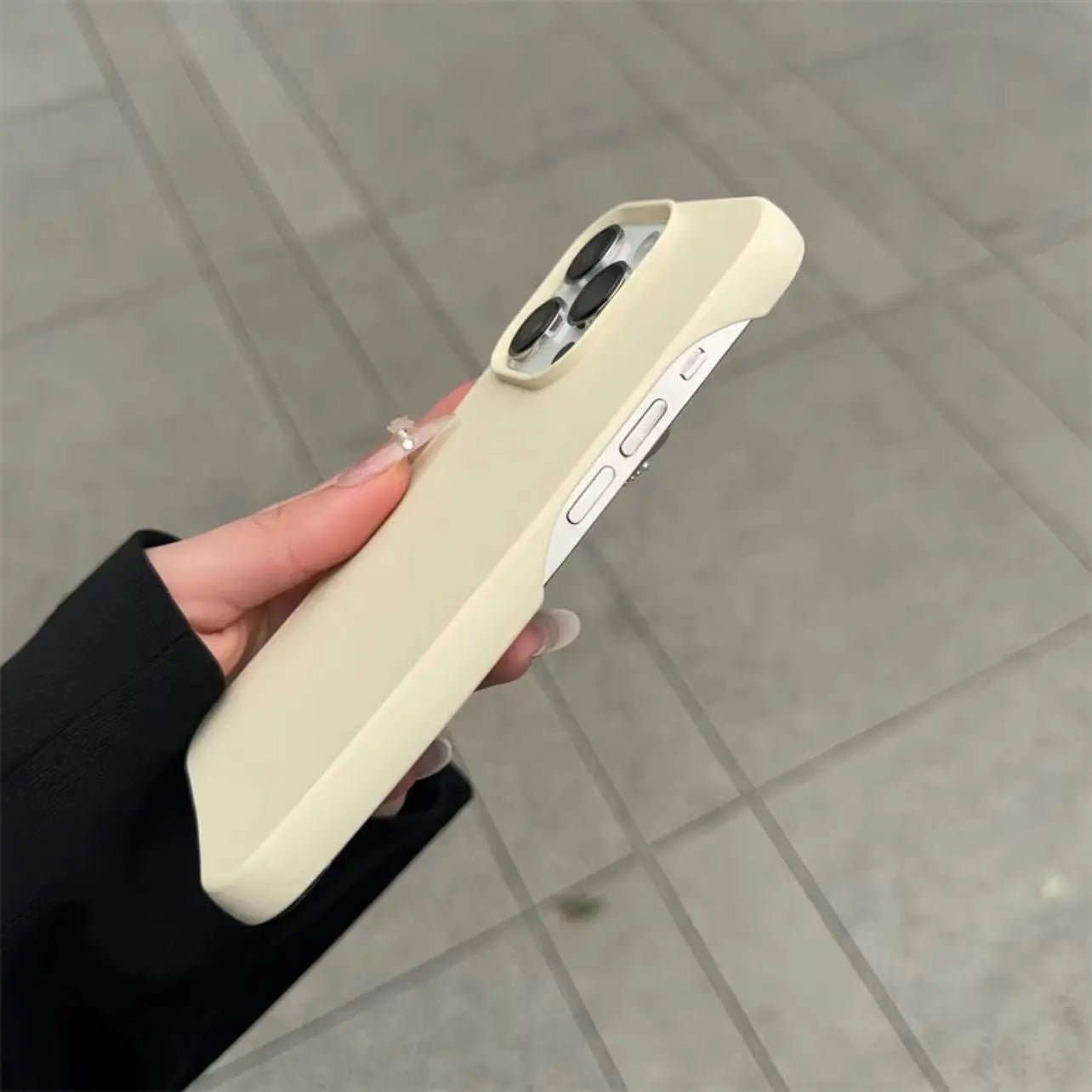 Half-Pack Graphite Case - Lifestyle Haven
