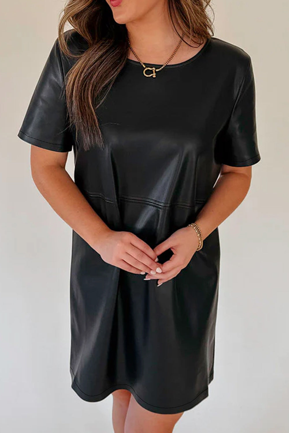 Black Round Neck Short Sleeve Mini Dress Basic Style Dress For Women Simple Style Dress by Stevvex