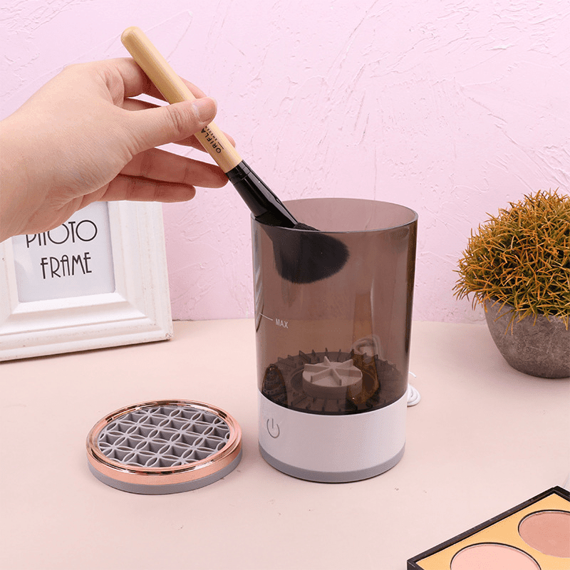 Makeup Brush Cleaner - Lifestyle Haven