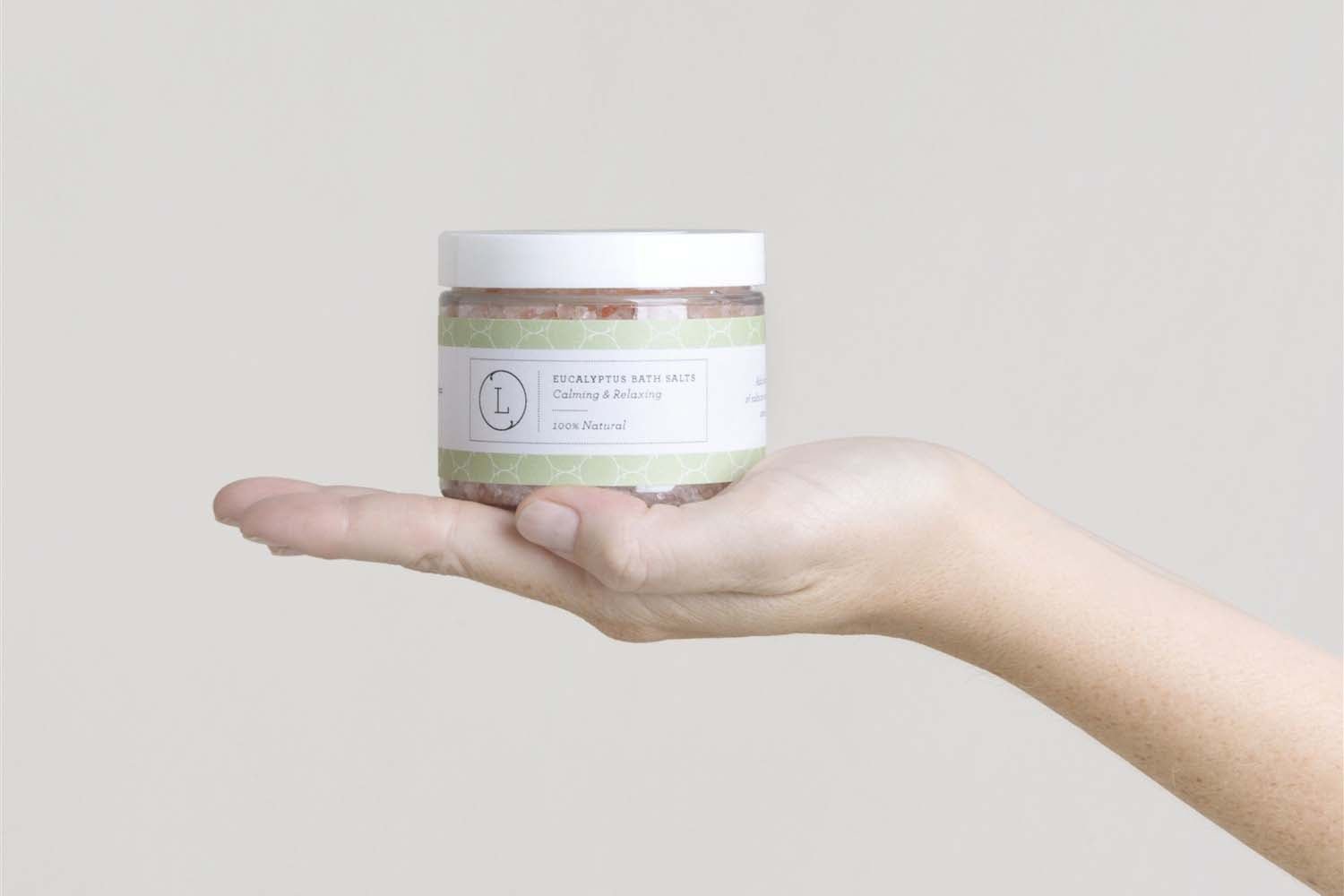 CBD Natural Eucalyptus Bath Salts with CBD, Calming and relaxing (THC free) - Lifestyle Haven